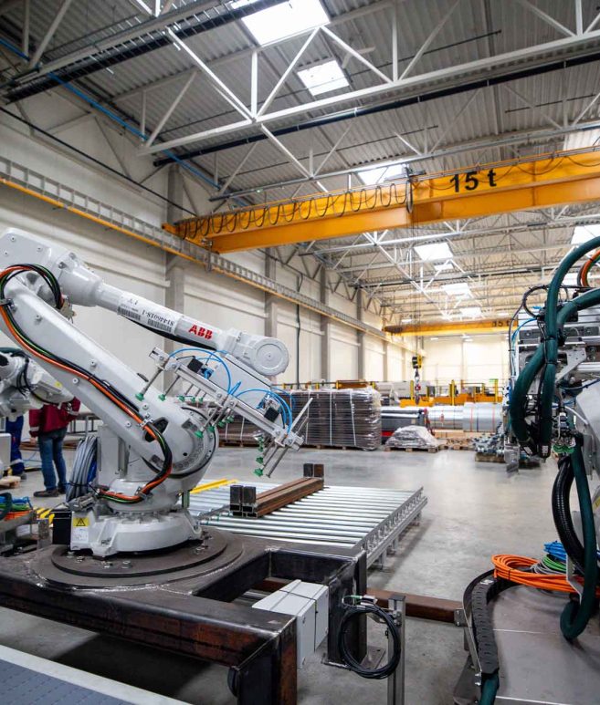 VMG_TECHNICS_automation_engineering_company_in_Europe_customized_robotization_industrial-automation_g5-aspect-ratio-657-773