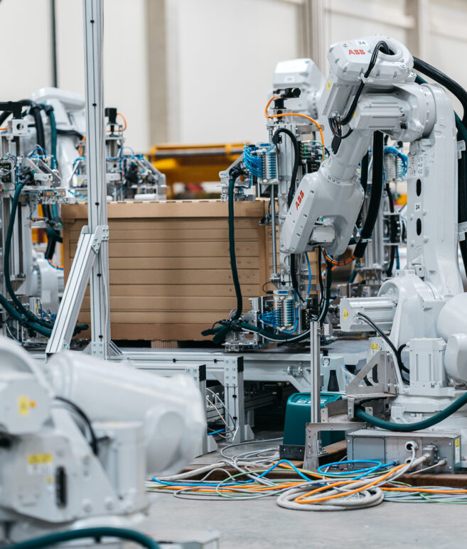 Pallet_Binding_unit_corners_top_bottom_automated_system_pallet_protection_-top_sheets_corner_guards_1-aspect-ratio-657-773