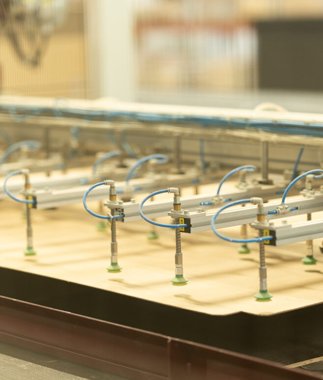 Fully_automated_multiformat_carton_box_forming_product_loading_system_robotic_packaging_cell_robotic_product_loading_sealin_solution_up_to_14_boxes_min_VMG_TECHNICS_bf6-aspect-ratio-657-773