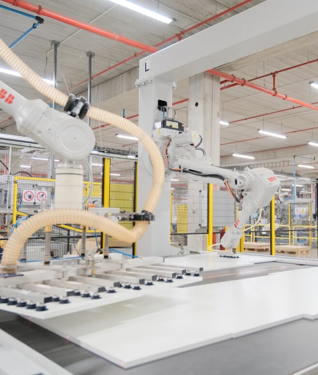 Automated_box_forming_product_loading_system_End_of_Line_Automation_robotic_packaging_cell_robotic_product_loading_sealin_15_boxes_min_VMG_TECHNICS_p2-scaled-aspect-ratio-657-773